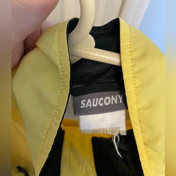 Saucony Running Jacket - Picture 8 of 8
